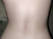 fortaleciendo la amistad en el sofá 8/16