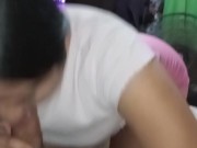 Una mamadita al amigo de mi novio para que se relaje 3/16