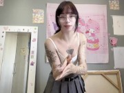 Mostrando meus dildos novos 💦 3/16