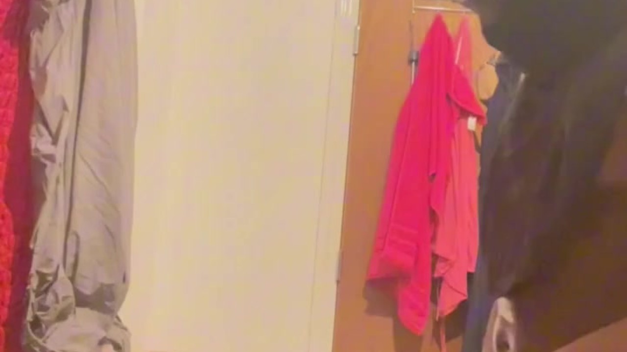 BBC cheats on Girlfriend with her big ass Ebony Sissy Femboy Best friend while she’s on holiday. - Free Sex Video - RedTube