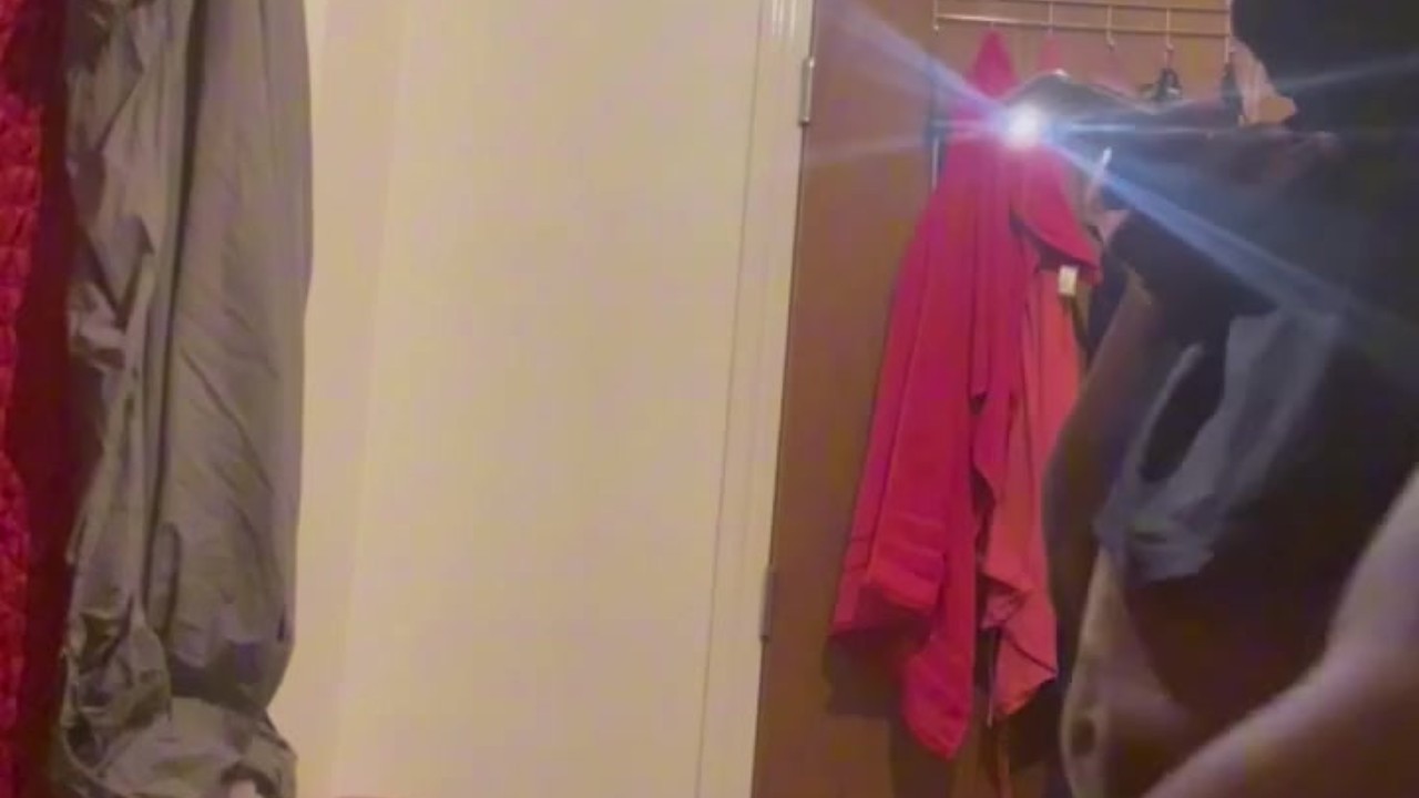 BBC cheats on Girlfriend with her big ass Ebony Sissy Femboy Best friend while she’s on holiday. - Free Sex Video - RedTube
