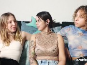 Ersties - Hemmungsloser Lesbischer Dreier mit drei hübschen Mädels 10/16