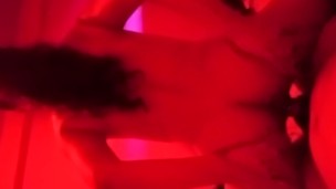 consuelo a mi mejor amigo en un hotel uwi