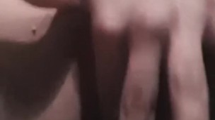 Estoy depiladita esperando un pene