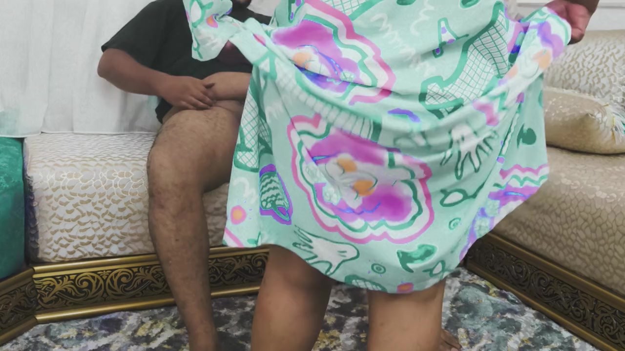 شرموطة مربربة جامده اوي سكس مصري جديد عنتيل صعيدي بينيك بسنت في طيزها كبيره - Free Sex Video - RedTube