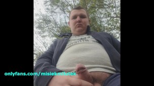 mastrubation walking beside the river