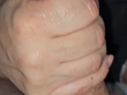 sono cosi vacca che in albergo la prima cosa cheho fatto è stata far venire quel porco di mio marito 7/16