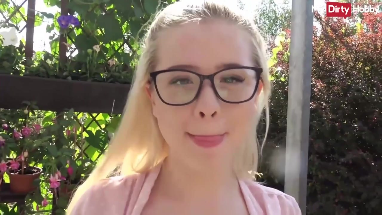 Blonde babe TeenieMiniMaus gets her teeny pussy filled with cock - MyDirtyHobby - RedTube