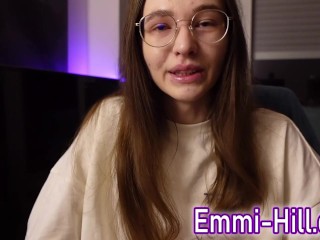 18yo German Teen With biggest Labia fuck herself