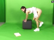 Talented naked gymnast Kim Nadara spreading legs 4/16