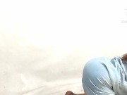 A curvy girl is looking for a cock. 1/16