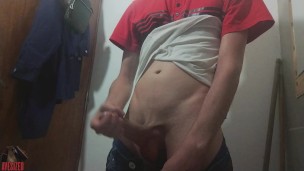 Yes I'm at WORK'S BATHROOM MASTURBATING AGAIN! (GREAT CUMSHOT)