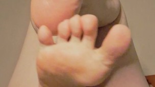 Te muestras mis pies