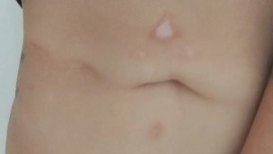 Pretty Pussy Pisses in Tub