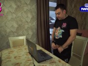 пасынок выебал развратную мачеху в присутствии своей девушки 6/16