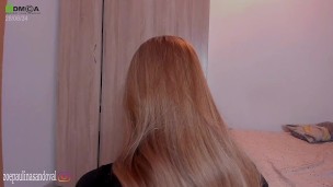 Garganta profunda y mucho semen en mi cara