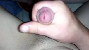 Masturbe (371) with one testicle
