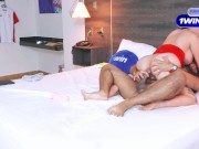 Hermanastra astuta intercambia con mi muñeca sexual  mientras juego VR jenifer play 9/16