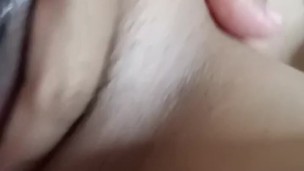 Huy sólita y bien caliente papis quienbse anima necesito algo dentro de mi quien dice yo