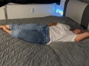 Masturbieren unter der Jeans Stöhnen multiple orgasmen Vorspiel vor dem Sex Mit Clyde 14/16