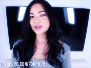 Scarlett Alexis Gives Blowjob and Gets Fucked 4/16