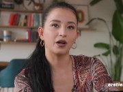 Ersties - Die experimentierfreudige Kataleya fesselt sich und verwöhnt ihre hübsche Pussy 15/16