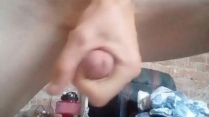 Amazing huge cumshot.