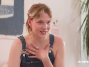 Ersties - Beim Aktzeichnen werden diese beiden Mädels feucht 4/16