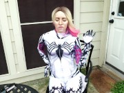 Gwen Stacy's Sexy Smoking - Screenshot 10 of 16 - Kink