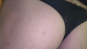 Femboy exhibiéndose en público y me atrapan