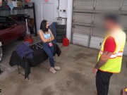 Roadside - Sofie Reyez Finds A Creative Way To Get Insured 3/16