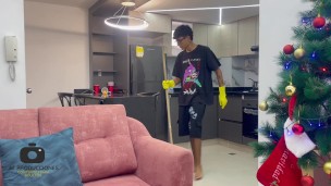 Sexy vecina viene al apartamento a pedirme que la folle duro y mas rico de lo que le hace su marido