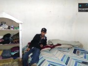 Mi cuñado descubre que soy actor porno y me termina follando para guardar el secreto 4/16