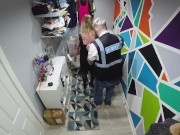 Posh woman thinks she can shoplift! 1/16