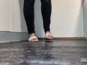 Showing off my big feet in the kitchen 👣❤️ 9/16