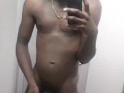 Watch Me Finish On OnlyFans🐎🥜💦 (Link In Comments/Bio)