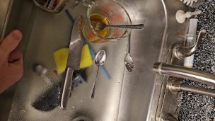 Quick piss on the dirty dishes