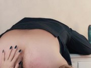 LA DOTTORESSA infila un PLUG ANALE AL PAZIENTE poi SUCCHIA IL CAZZO e SI LECCA LA SBORRA DALLE MANI 11/16