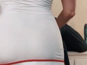 LA DOTTORESSA infila un PLUG ANALE AL PAZIENTE poi SUCCHIA IL CAZZO e SI LECCA LA SBORRA DALLE MANI 8/16