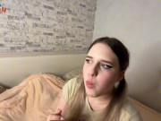 Игра со сводной сестричкой в "пухлого кролика" - Screenshot 4 of 16 - Pov Blowjob