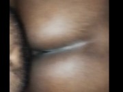 Mi vecina me pide ayuda y termino dándole en su coño 16/16