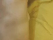 Mi cuñada se queda sola en casa conmigo y le encanta mi verga por la mañana 12/16