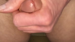 Quick standing up jerk off!!!!