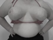 A mature milf shakes her big natural saggy tits. 12/16