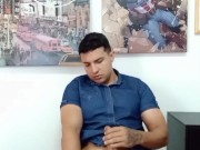 Mi compañero se masturba para mi 3/16