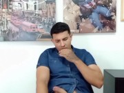 Mi compañero se masturba para mi 5/16