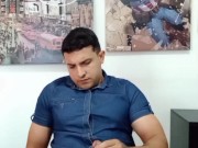 Mi compañero se masturba para mi 7/16