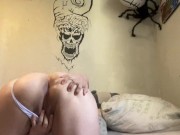 Masturbandome solita en casa 10/16