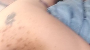 Que rico gimo mientras finjo cogerme las sabanas