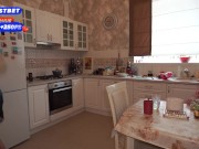 мачеха Isabel Rose научила молодую пару трахаться 2/16